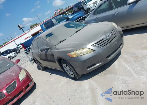 2008 Toyota Camry Le z USA, uszkodzony, nr VIN 4T4BE46K28R038944